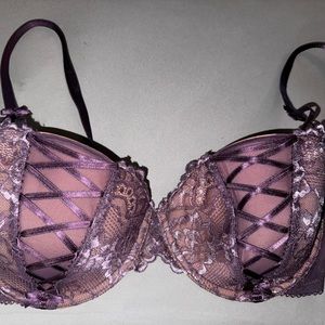 Bra 38d